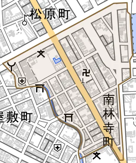 南林寺町とその周辺の地図。町の範囲を重ねている