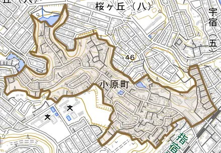 小原町とその周辺の地図。町の範囲を重ねている