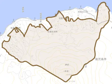 桜島松浦町とその周辺の地図。町の範囲を重ねている