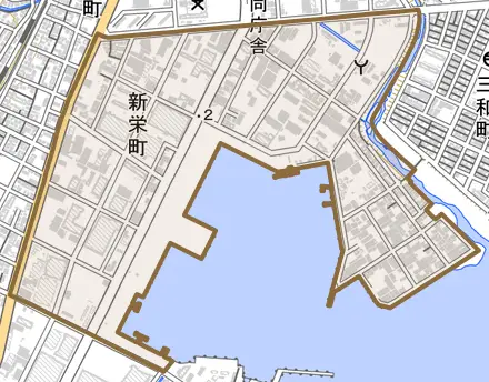 新栄町とその周辺の地図。町の範囲を重ねている