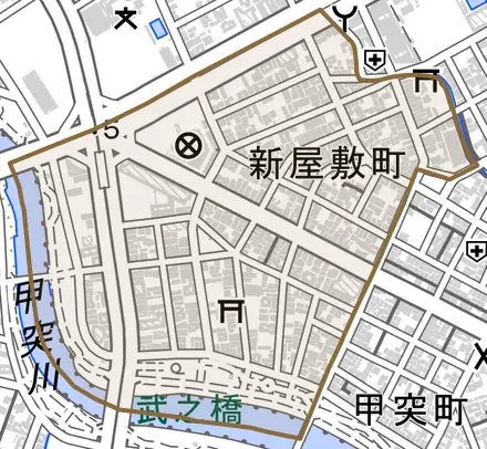 新屋敷町とその周辺の地図。町の範囲を重ねている