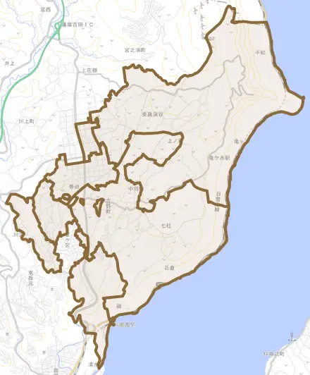 吉野町とその周辺の地図。町の範囲を重ねている
