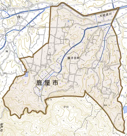 獅子目町とその周辺の地図。町の範囲を重ねている