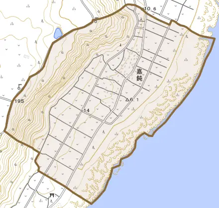 大字嘉鈍とその周辺の地図。町の範囲を重ねている