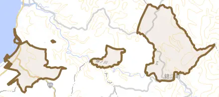 城元とその周辺の地図。町の範囲を重ねている