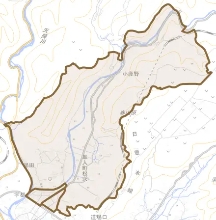 隼人町松永とその周辺の地図。町の範囲を重ねている