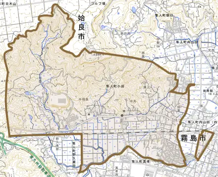 隼人町小田とその周辺の地図。町の範囲を重ねている