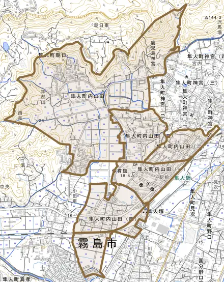 隼人町内山田とその周辺の地図。町の範囲を重ねている