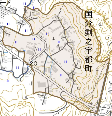 国分剣之宇都町とその周辺の地図。町の範囲を重ねている