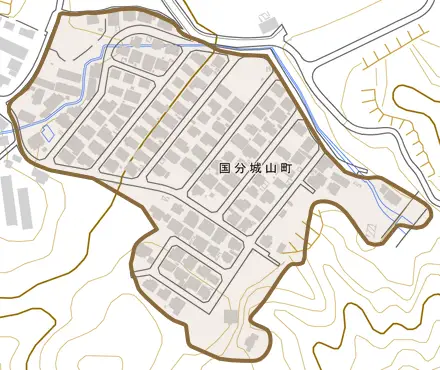 国分城山町とその周辺の地図。町の範囲を重ねている