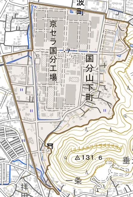 国分山下町とその周辺の地図。町の範囲を重ねている