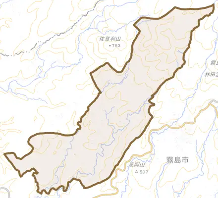 牧園町三体堂とその周辺の地図。町の範囲を重ねている