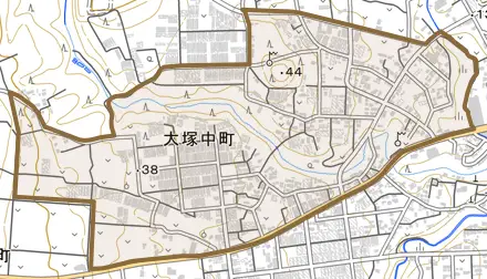 大塚中町とその周辺の地図。町の範囲を重ねている