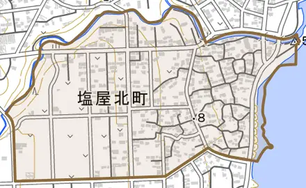 塩屋北町とその周辺の地図。町の範囲を重ねている