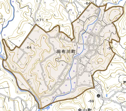 田布川町とその周辺の地図。町の範囲を重ねている