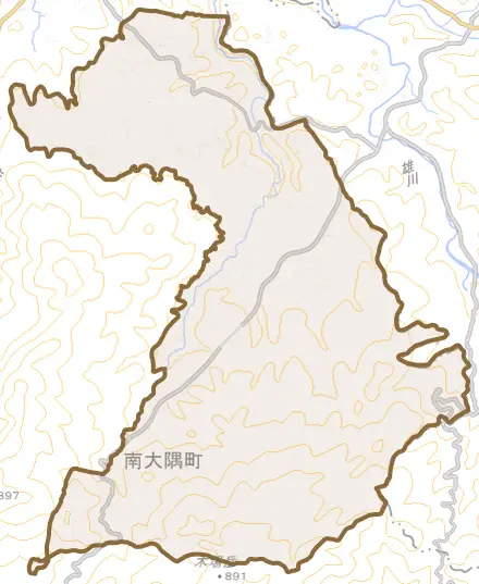 根占横別府とその周辺の地図。町の範囲を重ねている