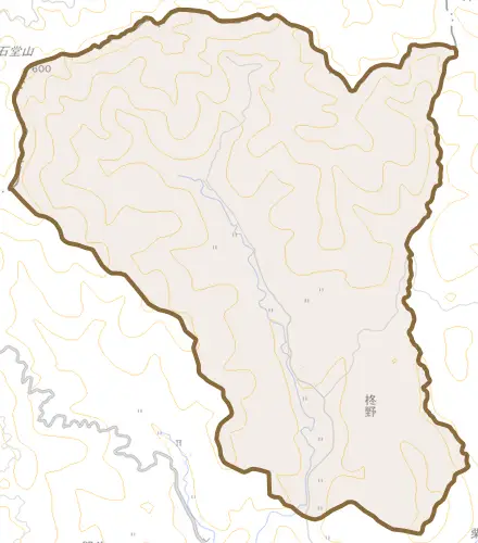 柊野とその周辺の地図。町の範囲を重ねている