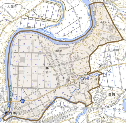 時吉とその周辺の地図。町の範囲を重ねている