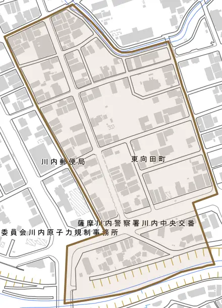 東向田町とその周辺の地図。町の範囲を重ねている