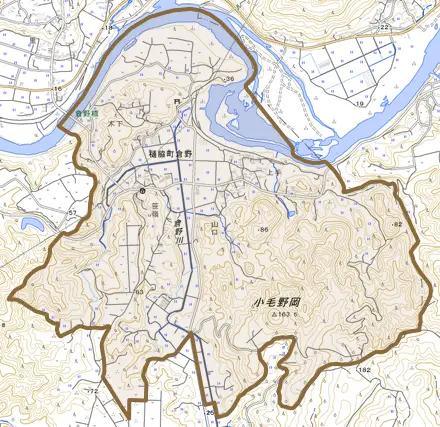 樋脇町倉野とその周辺の地図。町の範囲を重ねている