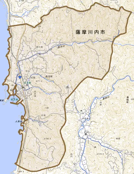 西方町とその周辺の地図。町の範囲を重ねている