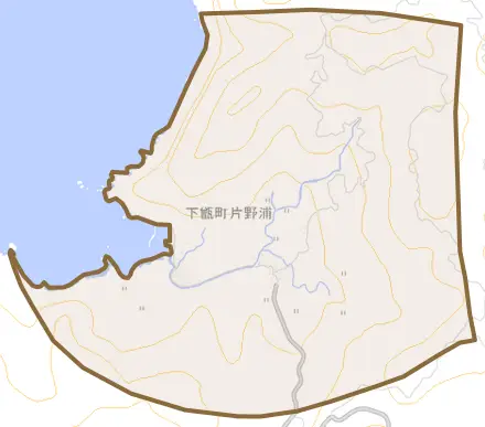 下甑町片野浦とその周辺の地図。町の範囲を重ねている