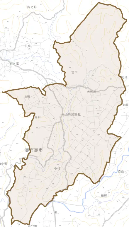 松山町尾野見とその周辺の地図。町の範囲を重ねている