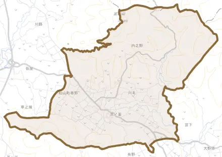 松山町泰野とその周辺の地図。町の範囲を重ねている