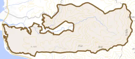 高城とその周辺の地図。町の範囲を重ねている