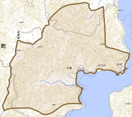 久場とその周辺の地図。町の範囲を重ねている