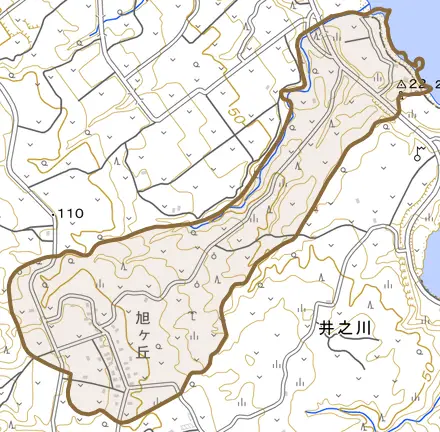 旭ケ丘とその周辺の地図。町の範囲を重ねている