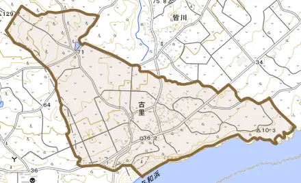 大字古里とその周辺の地図。町の範囲を重ねている