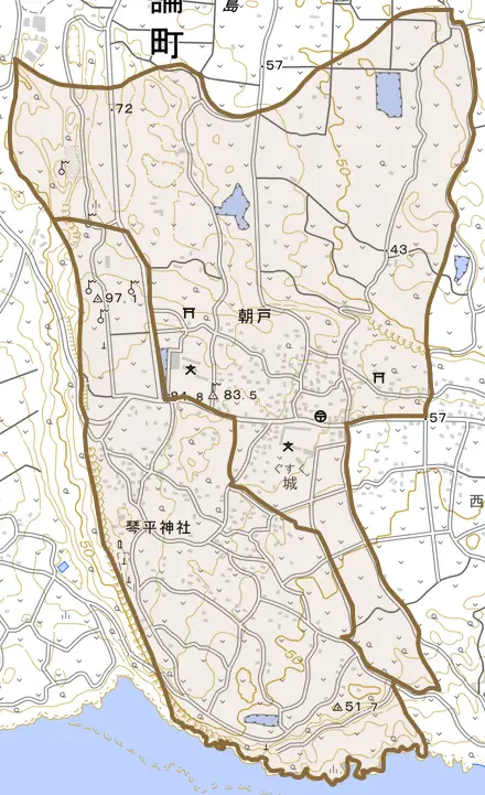 大字朝戸とその周辺の地図。町の範囲を重ねている