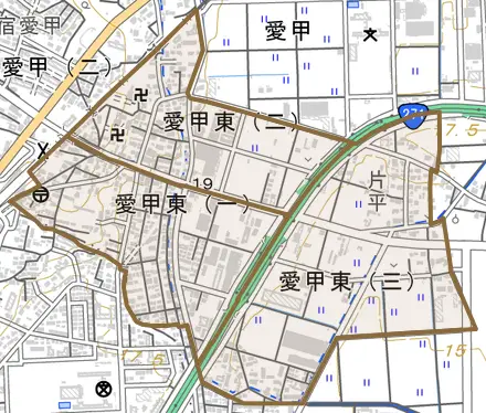 愛甲東とその周辺の地図。町の範囲を重ねている