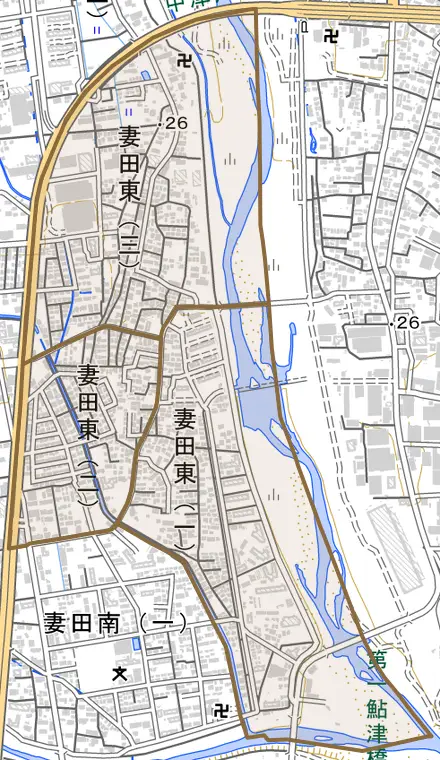 妻田東とその周辺の地図。町の範囲を重ねている