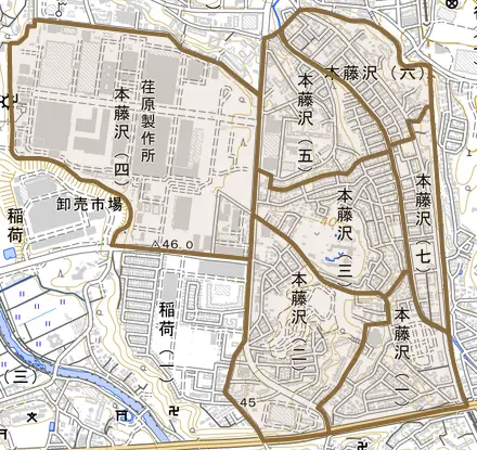 本藤沢とその周辺の地図。町の範囲を重ねている