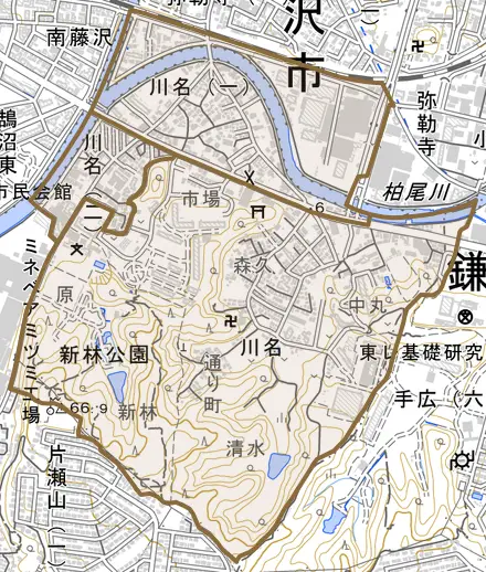 川名とその周辺の地図。町の範囲を重ねている