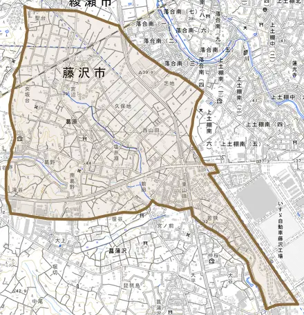 葛原とその周辺の地図。町の範囲を重ねている