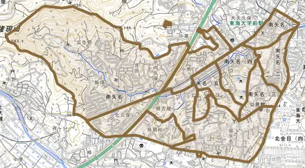 南矢名とその周辺の地図。町の範囲を重ねている