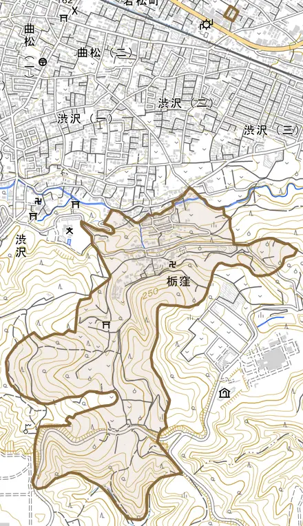 栃窪とその周辺の地図。町の範囲を重ねている