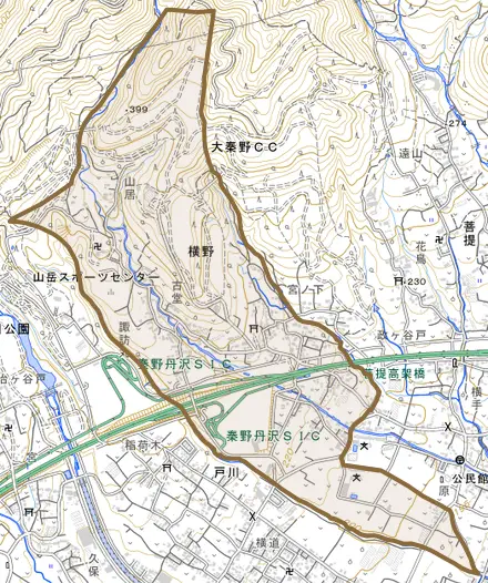 横野とその周辺の地図。町の範囲を重ねている