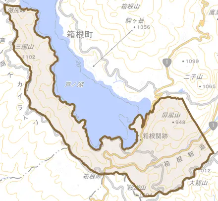 箱根とその周辺の地図。町の範囲を重ねている