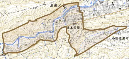 湯本茶屋とその周辺の地図。町の範囲を重ねている