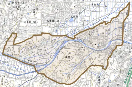 南金目とその周辺の地図。町の範囲を重ねている