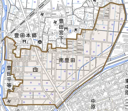 南豊田とその周辺の地図。町の範囲を重ねている