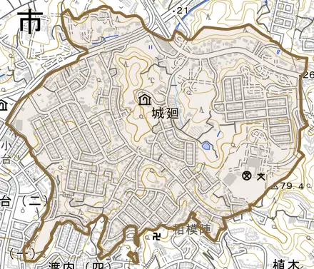 城廻とその周辺の地図。町の範囲を重ねている