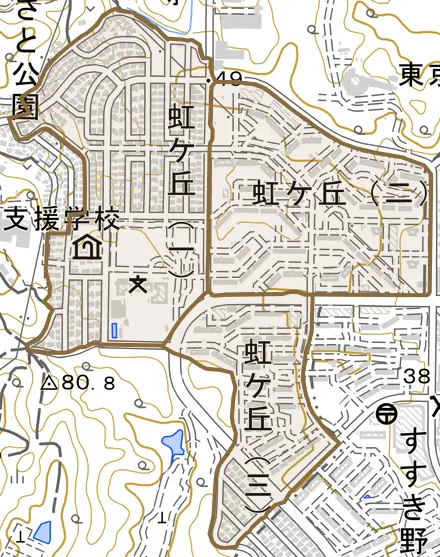 虹ケ丘とその周辺の地図。町の範囲を重ねている