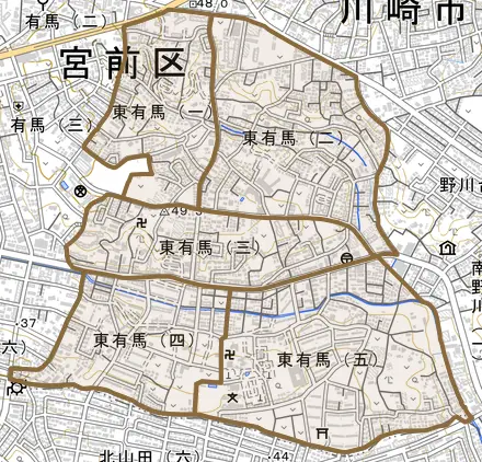 東有馬とその周辺の地図。町の範囲を重ねている