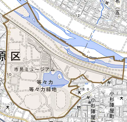 等々力とその周辺の地図。町の範囲を重ねている