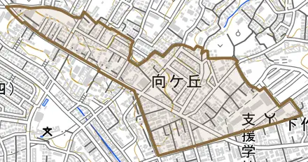 向ケ丘とその周辺の地図。町の範囲を重ねている